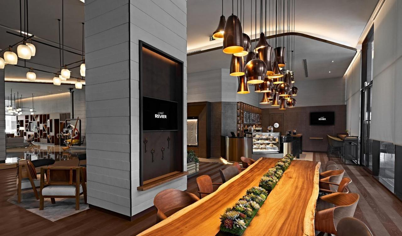 Revier Hotel Dubai Buitenkant foto