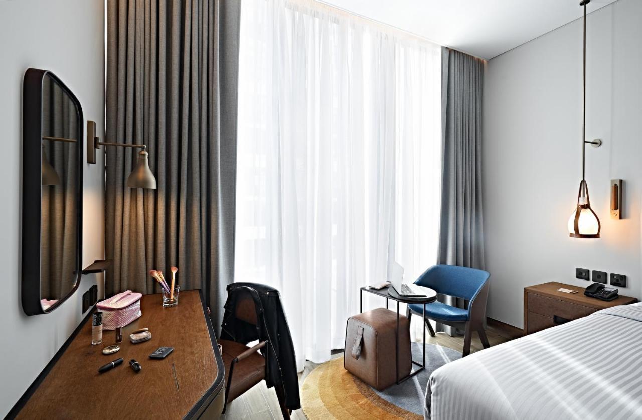 Revier Hotel Dubai Buitenkant foto